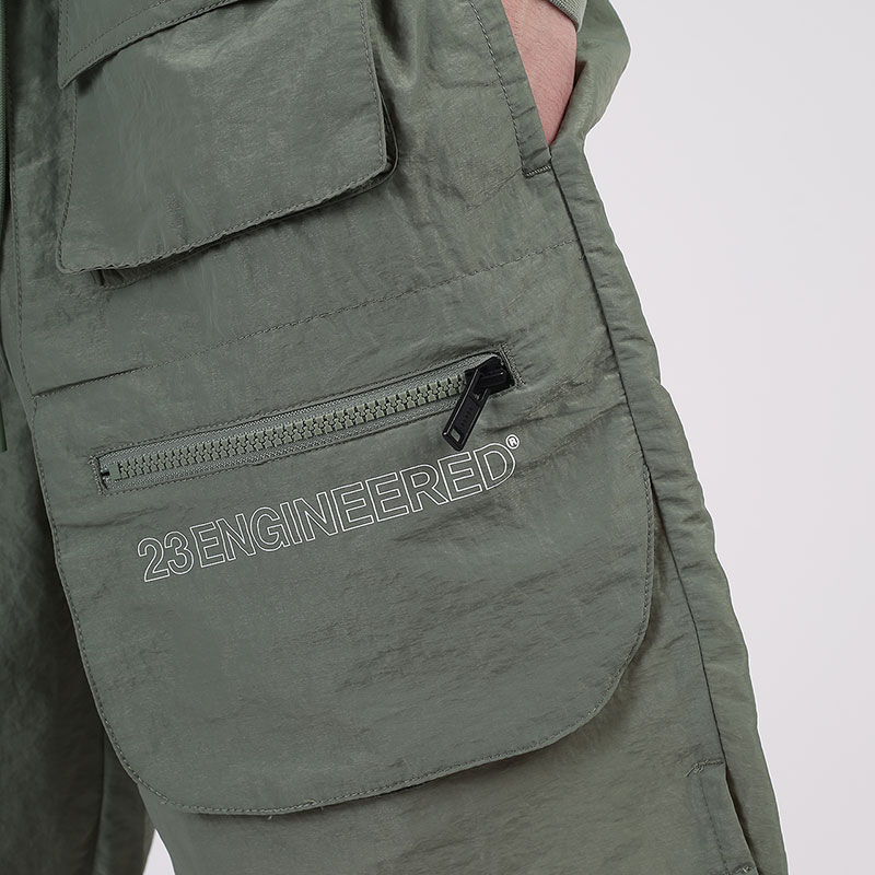 мужские зеленые шорты  Jordan 23 Engineered Utility Shorts CN7298-313 - цена, описание, фото 4